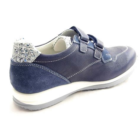 scarpe per donna anziana|Calzature Sanitarie Ortopediche: Comfort e Salute ad。